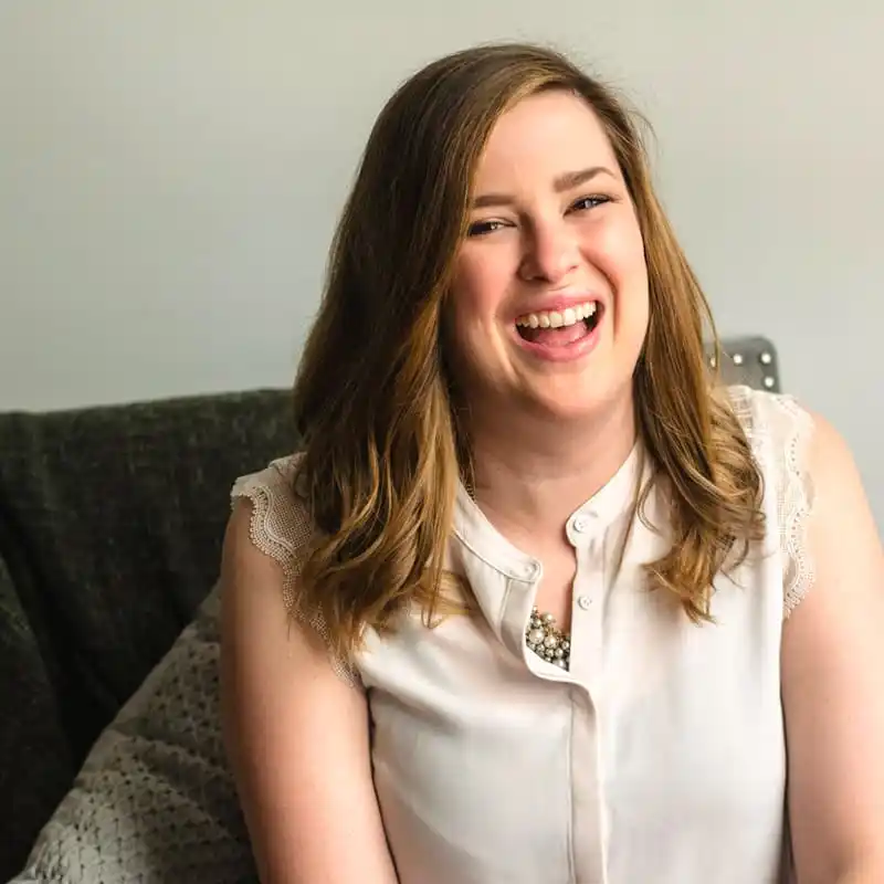 Sarah, author of Gathering Dreams